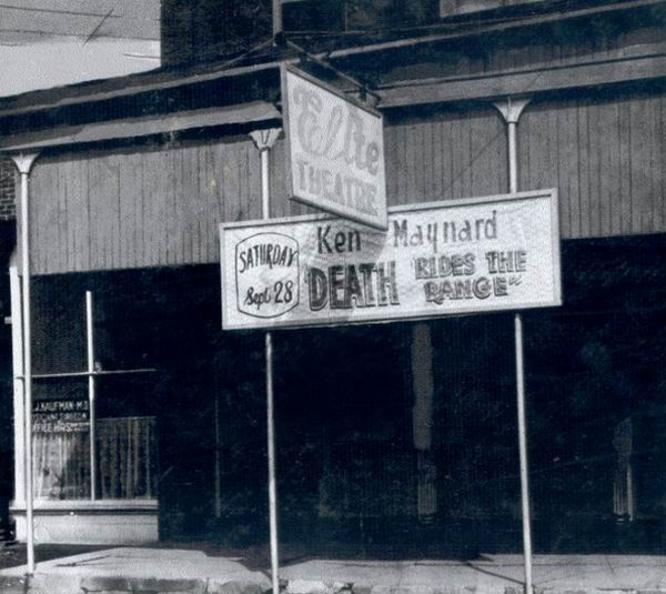 Elite Theatre - Old Photo From Carl (newer photo)